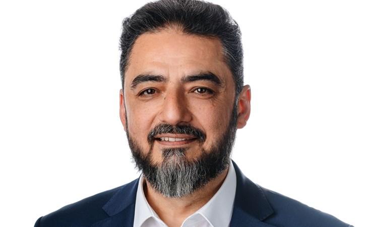 Ergin Özer